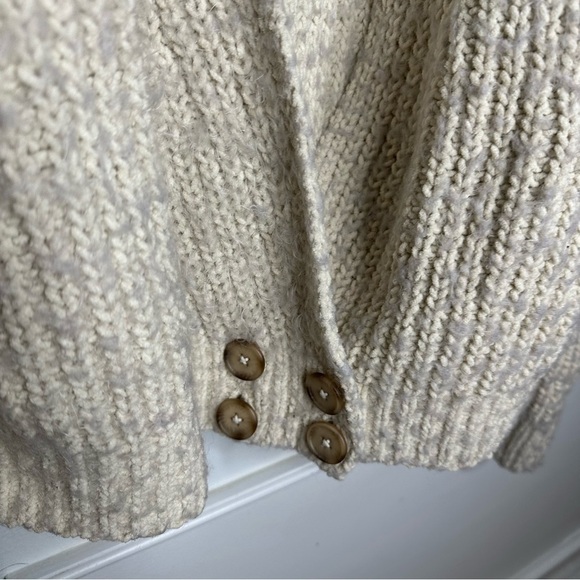 Free People Chunky Thick Cream Cardigan Womens Large - Picture 2 of 11